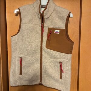 Penfield Sherpa Vest - womens size medium